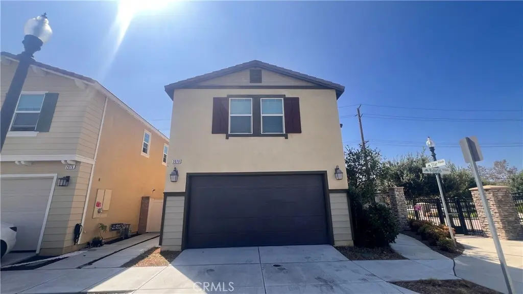 2070 E Bulletin Privado, Ontario, CA — listing photo 1