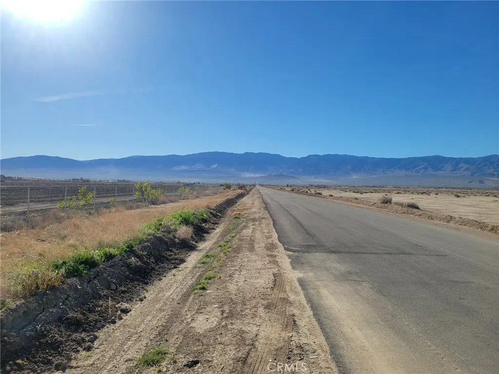 0 Locust, Lucerne Valley, CA — listing photo 1