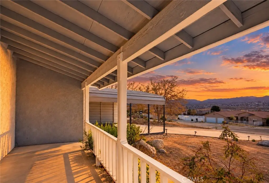 57440 Airway Court, Yucca Valley, CA — listing photo 1