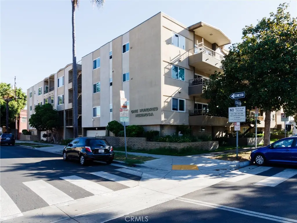 100 Hermosa 1C, Long Beach, CA — listing photo 1