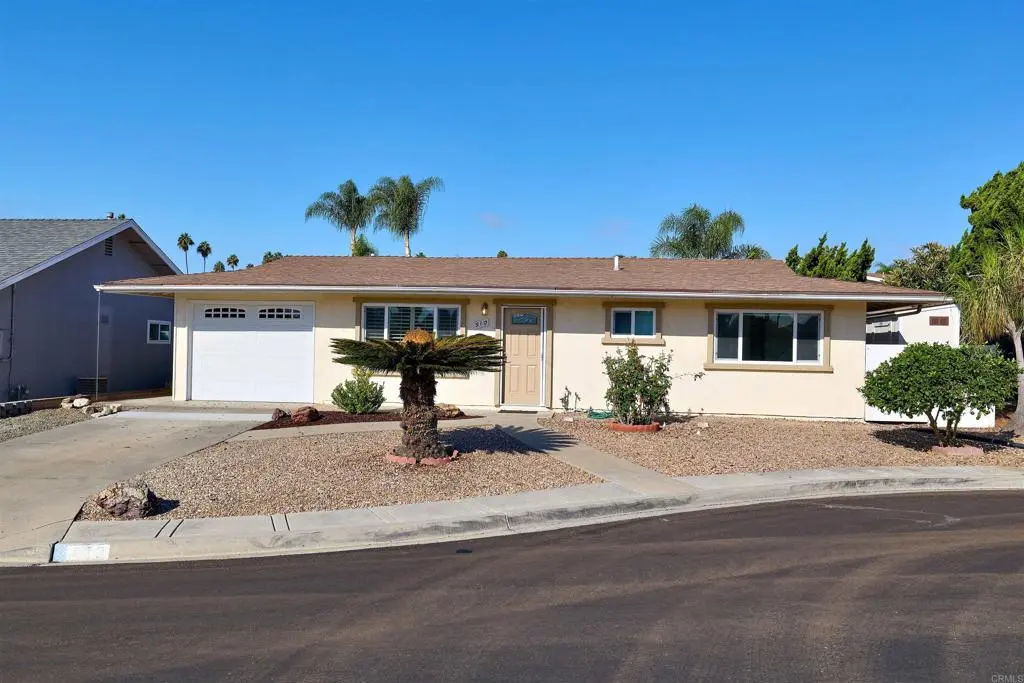 910 La Fiesta Lane, San Marcos, CA — listing photo 1