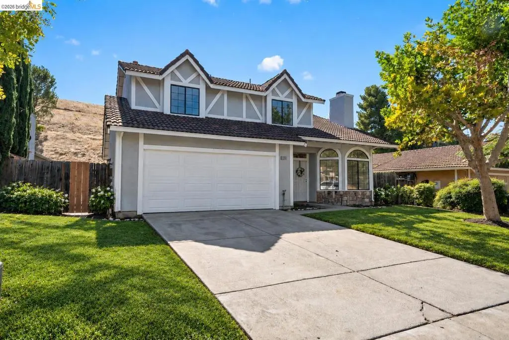 4352 Via Dora Drive, Antioch, CA — listing photo 1