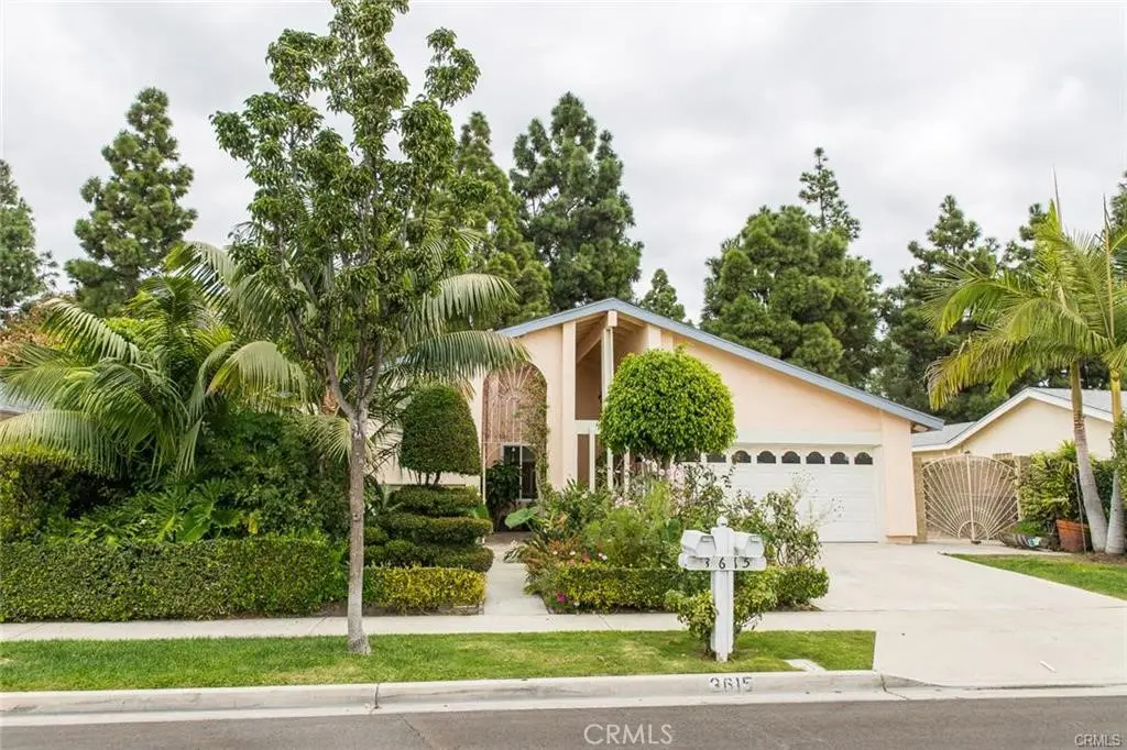 Single Family Residence for rent at 3615 Fenn Street, Irvine, CA featuring 3 beds and 2 baths