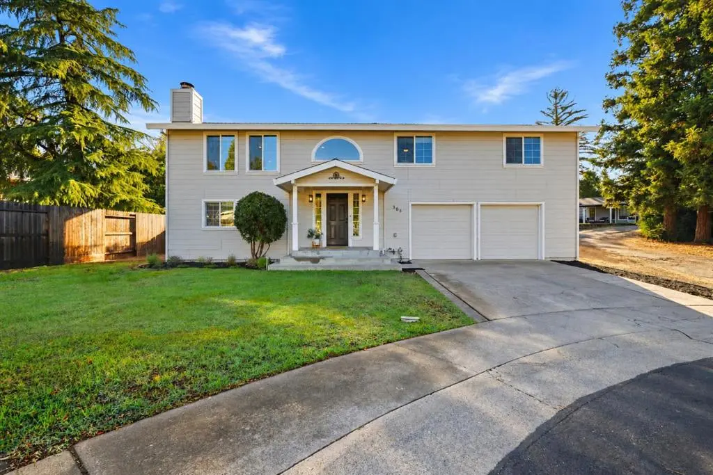Single Family Residence for sale at 305 Castle Court, Roseville, CA featuring 4 beds and 3 baths
