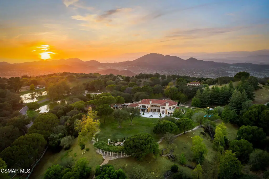 2400 White Stallion Road, Thousand Oaks, CA — listing photo 1