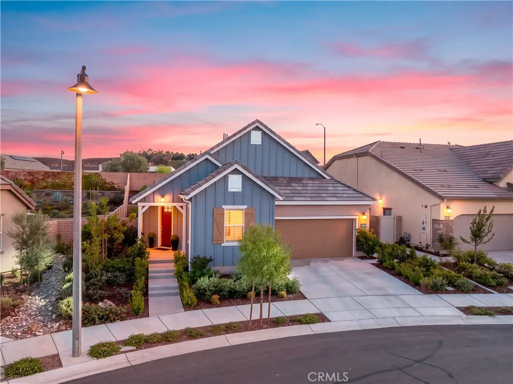 32105 Hyacinth Way, Temecula, CA — listing photo 1