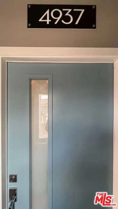 Condominium for rent at 4937 W 20th Street, Los Angeles, CA featuring 2 beds and 2 baths