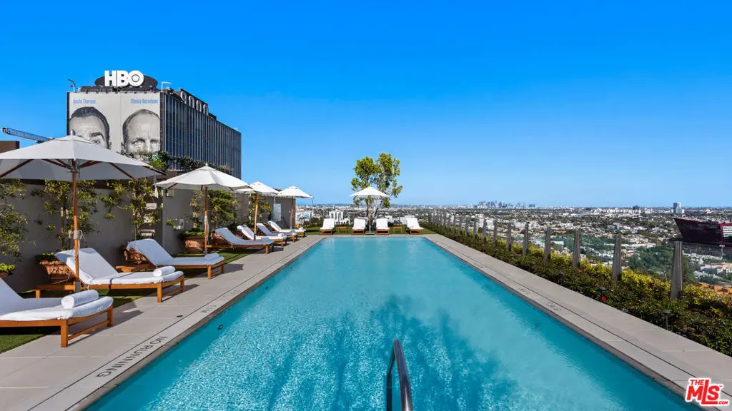 9040 W Sunset Boulevard 1004, West Hollywood, CA — listing photo 1