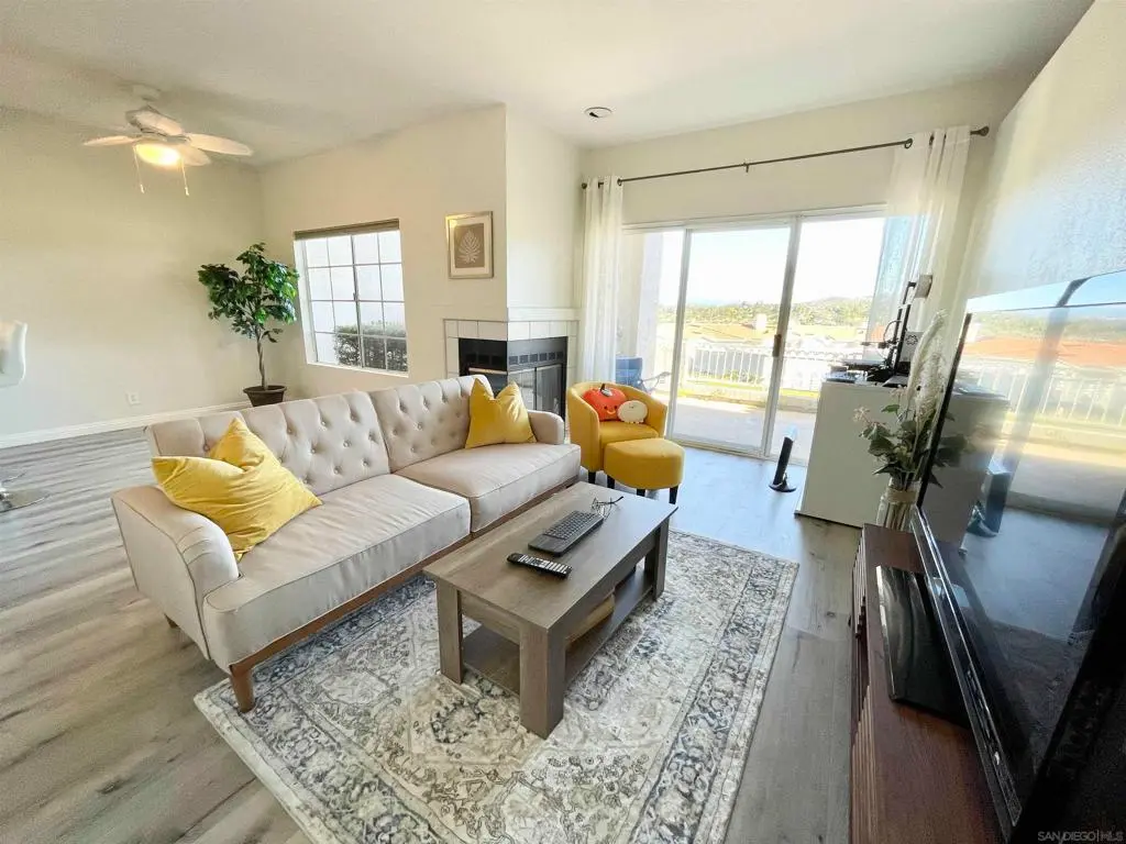 1612 Via Ocioso, San Marcos, CA — listing photo 1