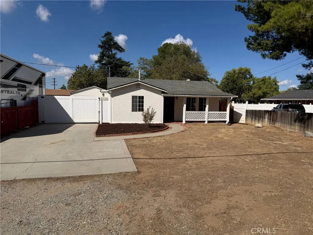 1105 Edgar, Beaumont, CA — listing photo 1