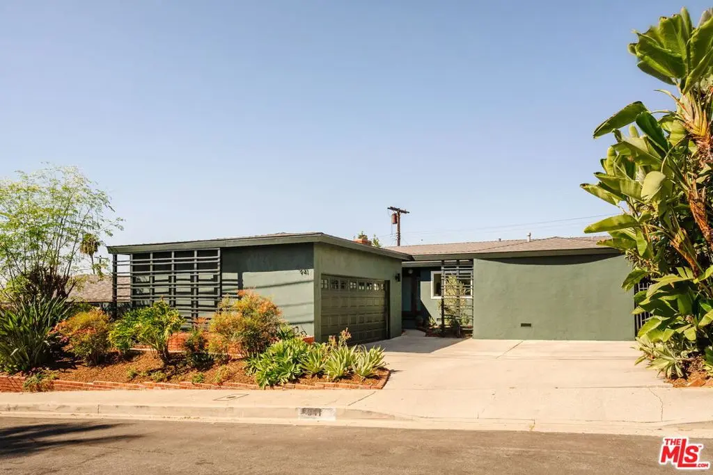 941 Fortune Way, Los Angeles, CA — listing photo 1
