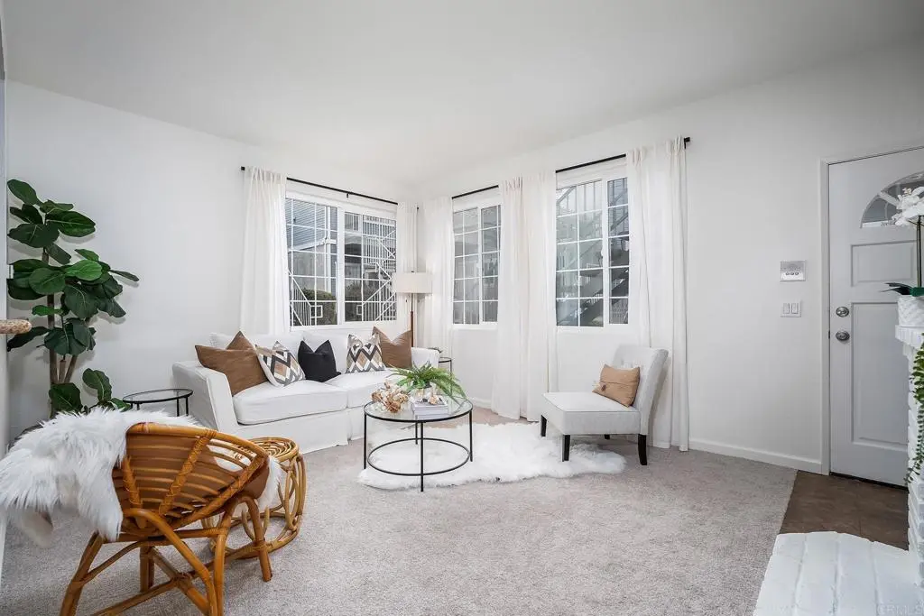 4338 Montalvo 3, San Diego, CA — listing photo 1
