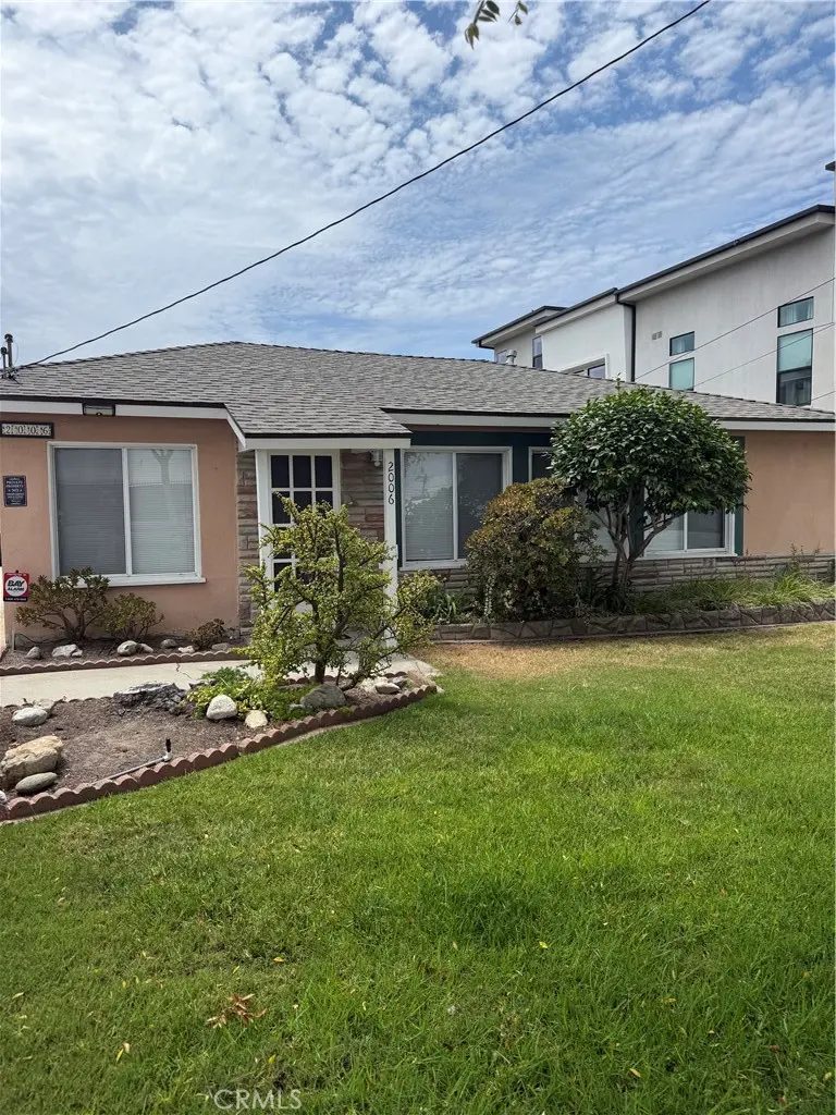 2006 Grant, Redondo Beach, CA — listing photo 1