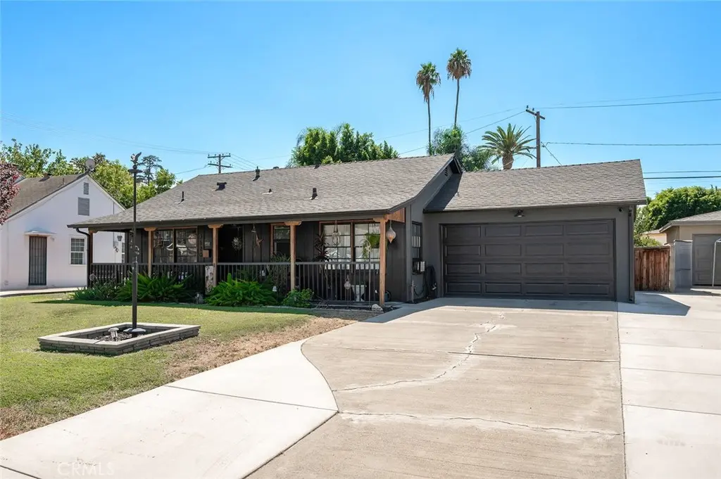 3620 Nelson, Riverside, CA — listing photo 1