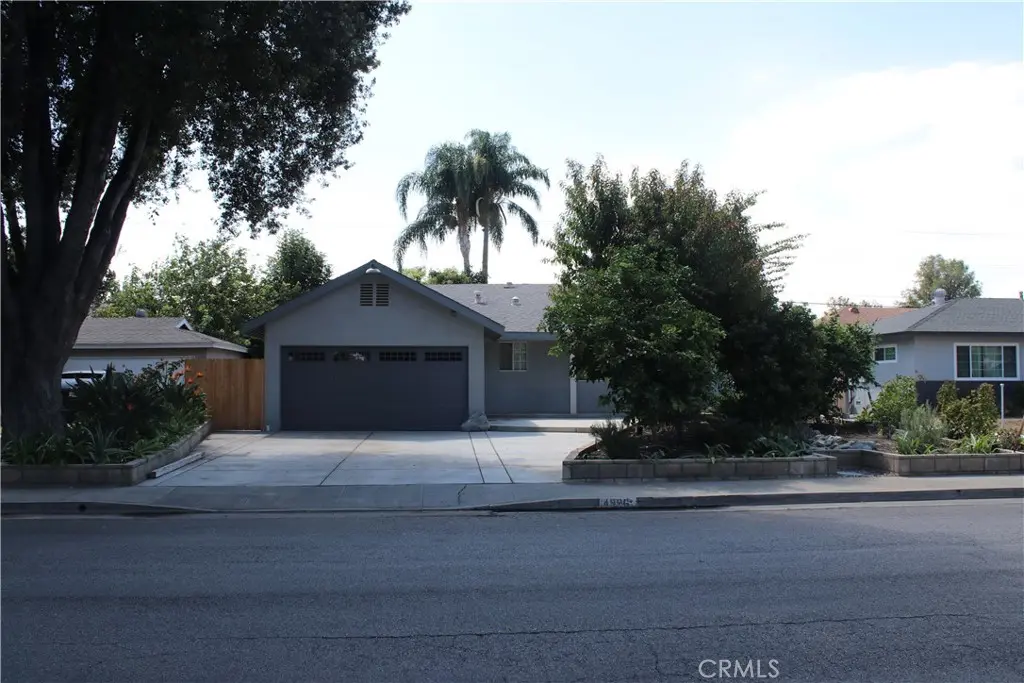 4926 Wilton Pl., Riverside, CA — listing photo 1