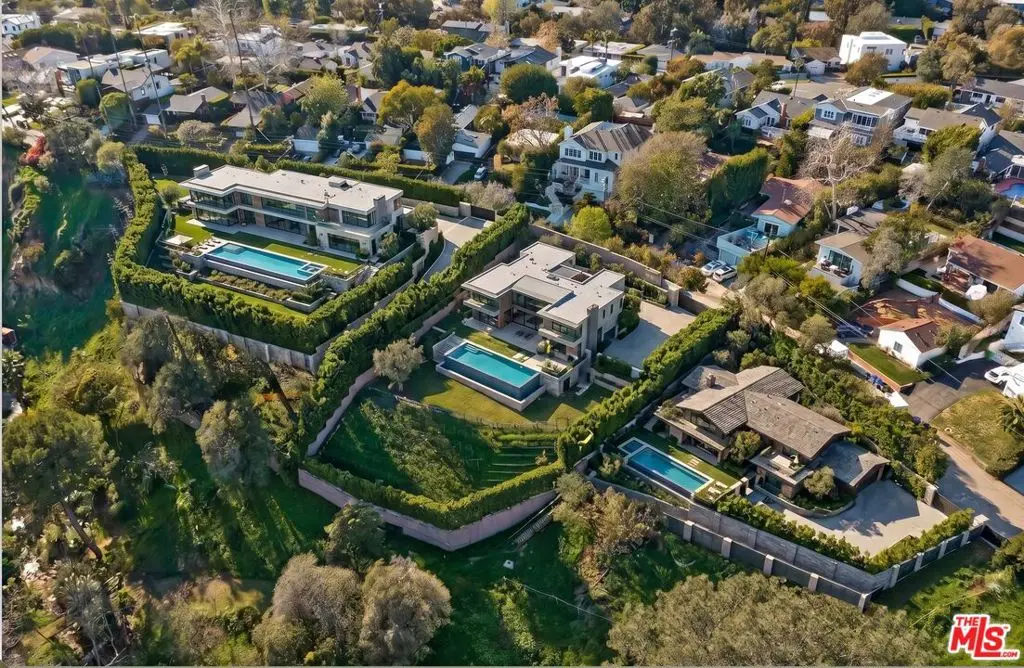620 N Marquette Street, Pacific Palisades, CA — listing photo 1