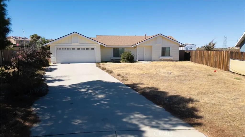 11318 Newland Court, Victorville, CA — listing photo 1