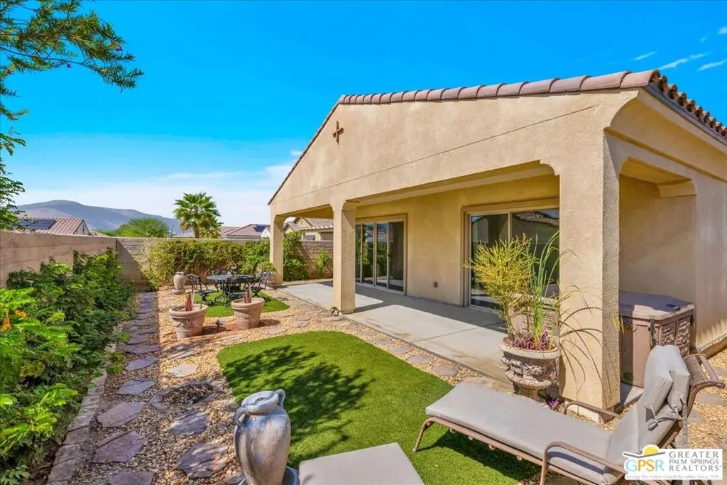27 Pinot Noir, Rancho Mirage, CA — listing photo 1