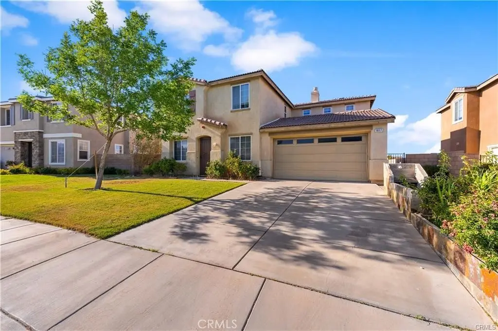 Single Family Residence for rent at 1617 W Avenue P6, Palmdale, CA featuring 4 beds and 3 baths