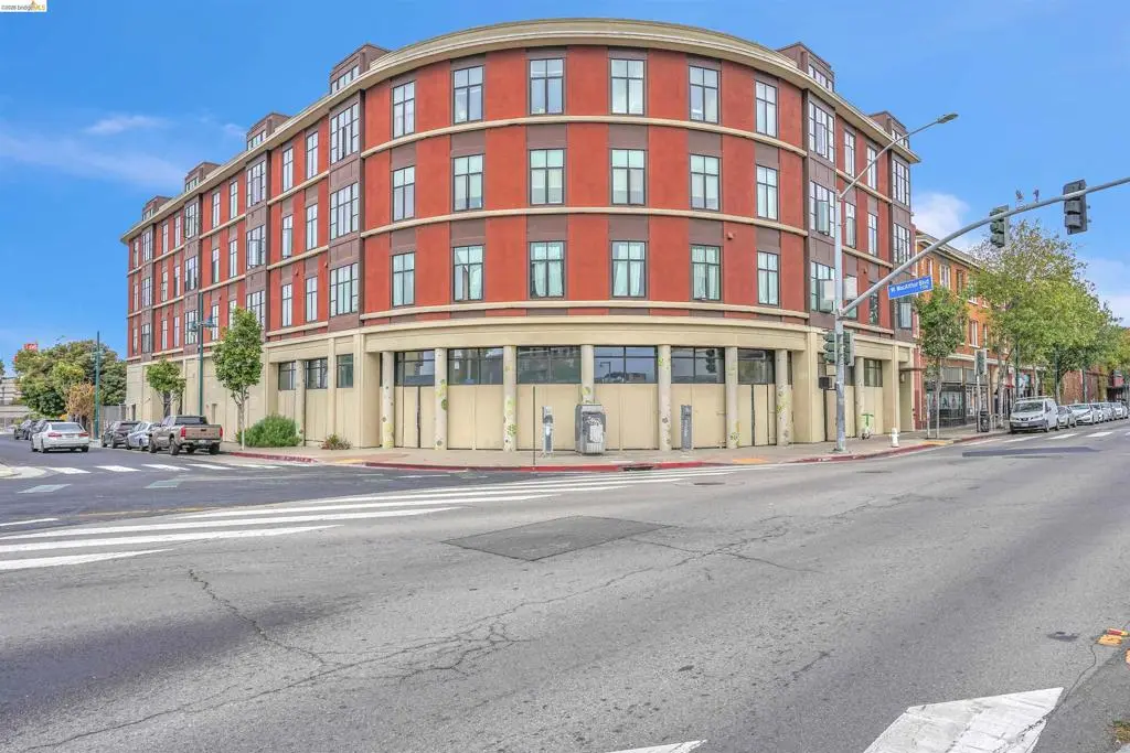 Condominium for sale at 3801 San Pablo Ave 306, Emeryville, CA featuring 2 beds and 2 baths