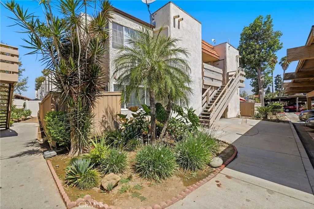 212 S Kraemer Boulevard 411, Placentia, CA — listing photo 1