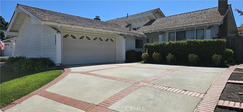 Condominium for rent at 4992 Paseo Dali, Irvine, CA featuring 3 beds and 2 baths