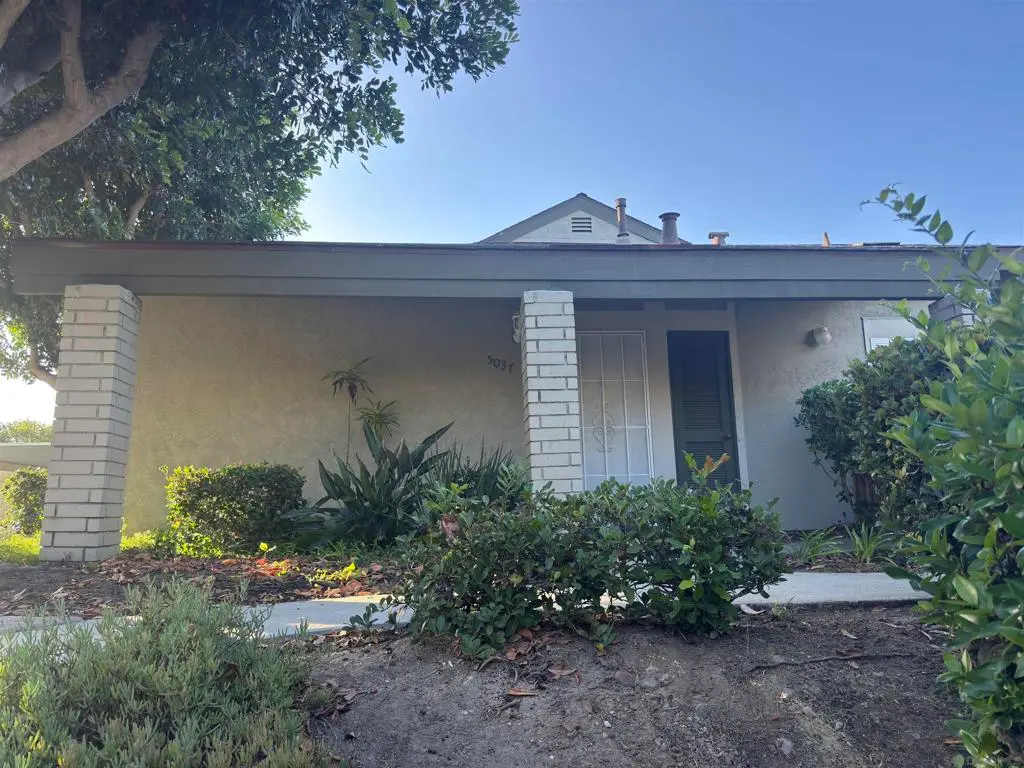 5037 La Cuenta Dr., San Diego, CA — listing photo 1