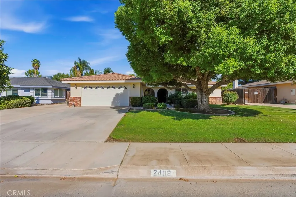 2408 Courtleigh Drive, Bakersfield, CA — listing photo 1