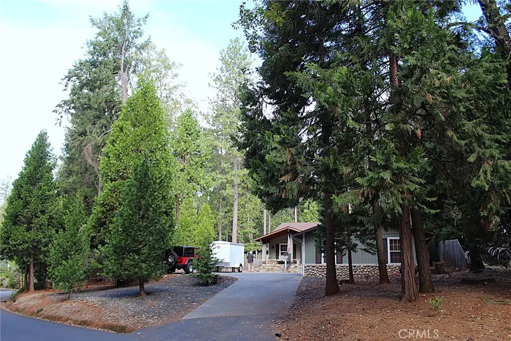 6145 Dalton, Magalia, CA — listing photo 1