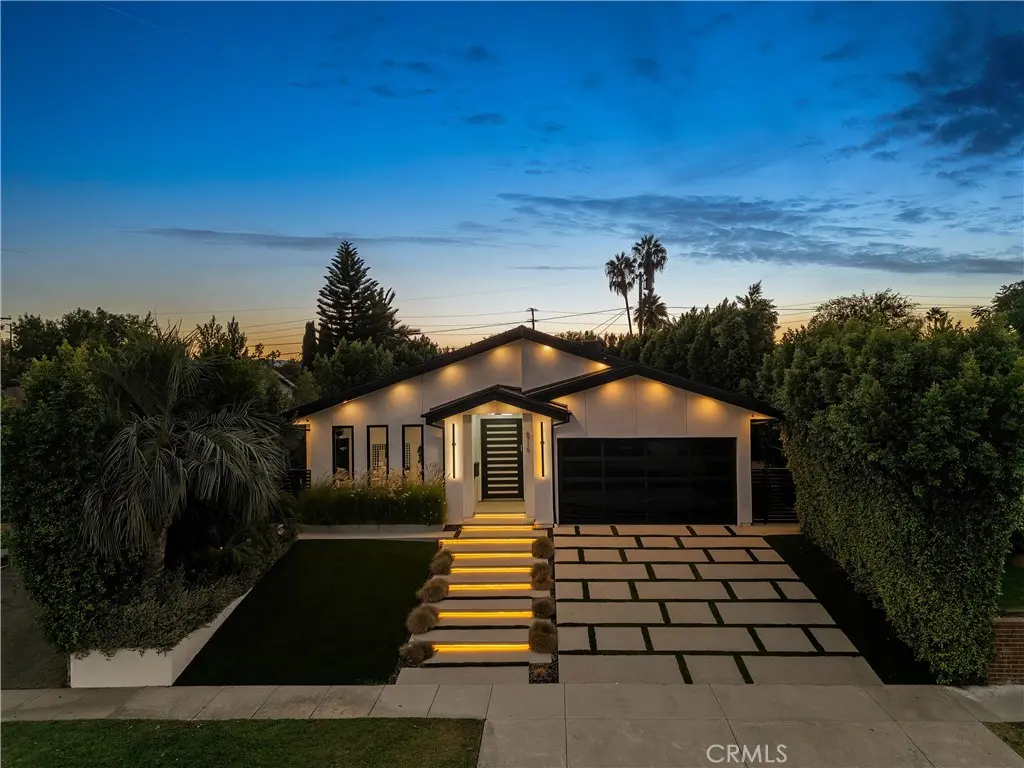5715 Troost Avenue, North Hollywood, CA — listing photo 1