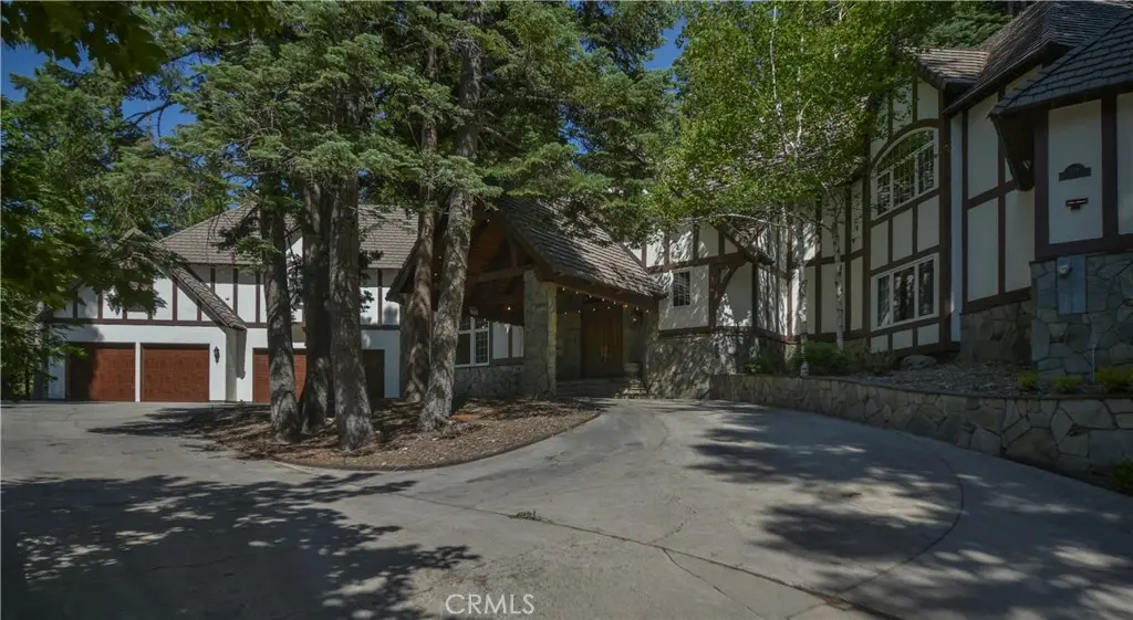 139 Cedar Ridge, Lake Arrowhead, CA — listing photo 1
