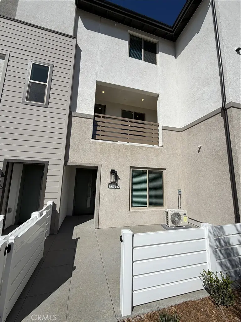 1304 N Pinecrest Paseo, Ontario, CA — listing photo 1