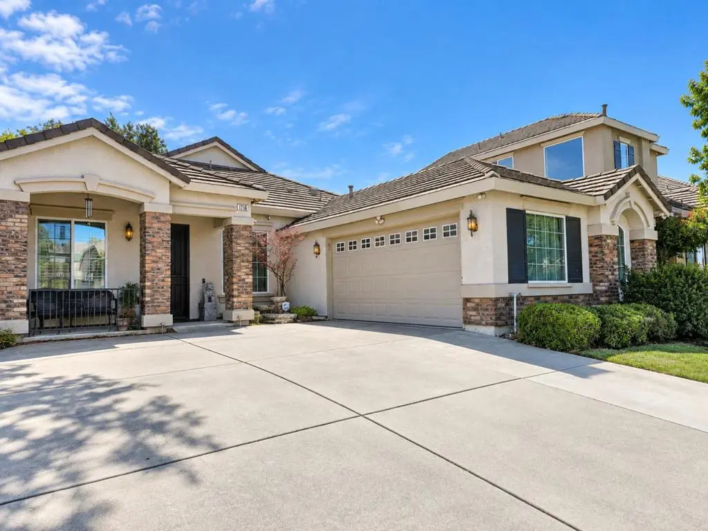 1716 Andrews Circle, Suisun City, CA — listing photo 1