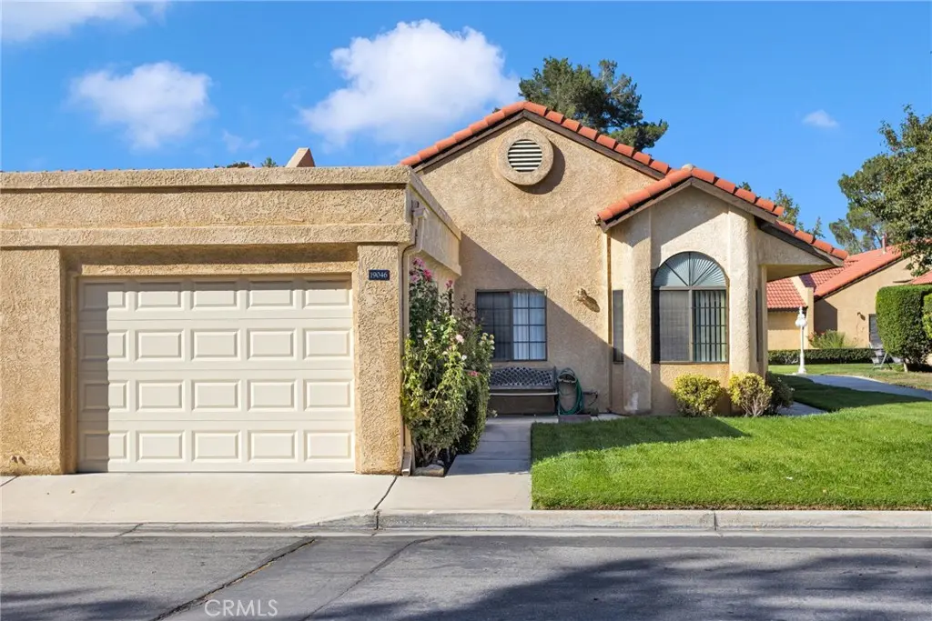 19046 Cedar, Apple Valley, CA — listing photo 1