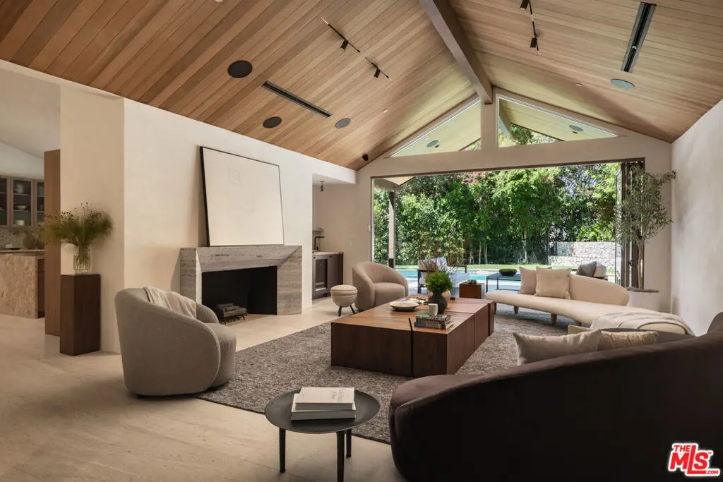 4146 High Valley Road, Los Angeles, CA — listing photo 1