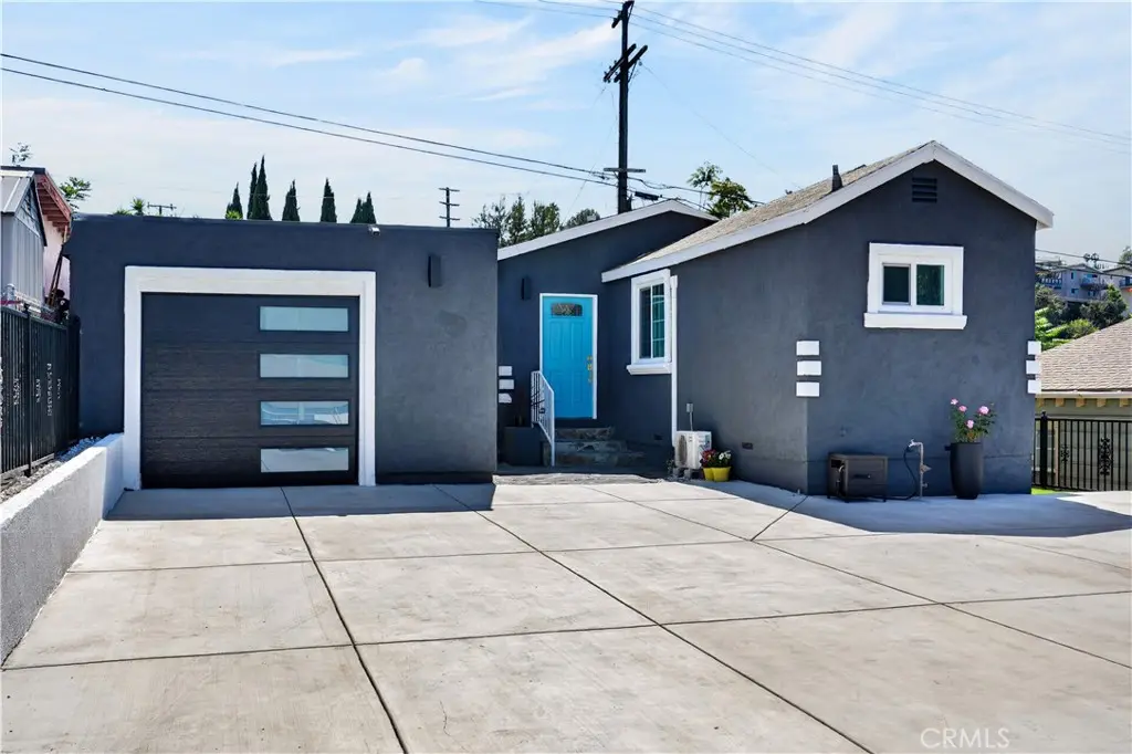 5026 Budau Place, Los Angeles, CA — listing photo 1