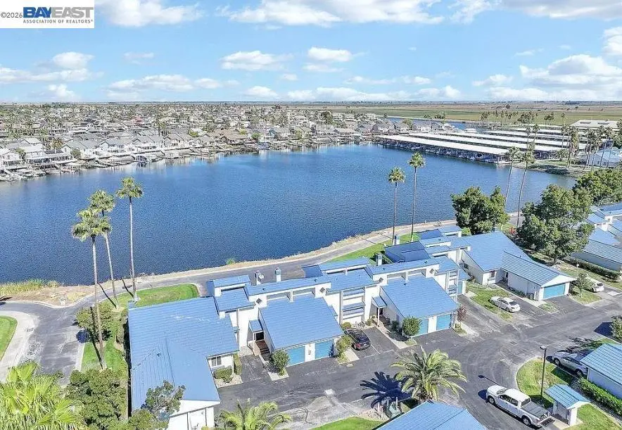 5739 Cutter Loop, Discovery Bay, CA — listing photo 1