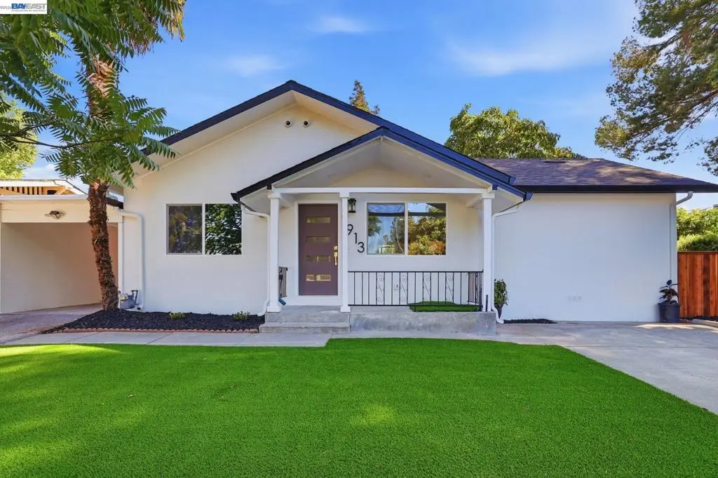 1913 W Middlefield Rd, Mountain View, CA — listing photo 1