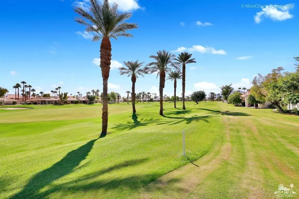 Condominium for rent at 55424 Riviera, La Quinta, CA featuring 2 beds and 2 baths