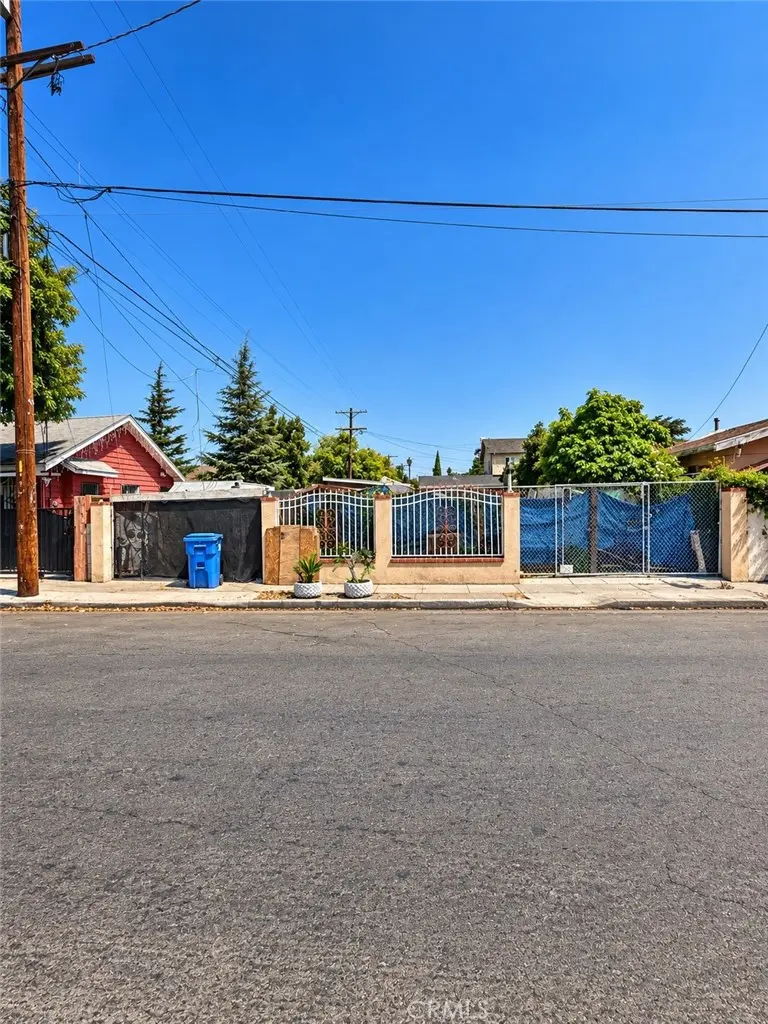 661 W 65th, Los Angeles, CA — listing photo 1
