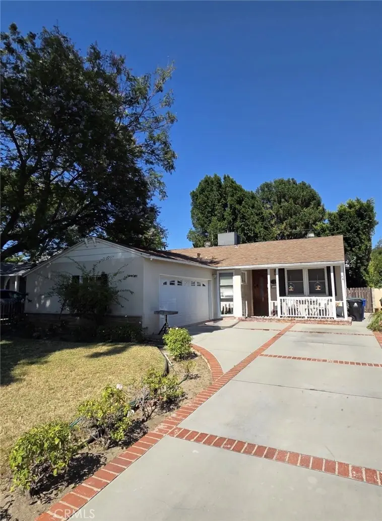 5420 Columbus Avenue, Sherman Oaks, CA — listing photo 1