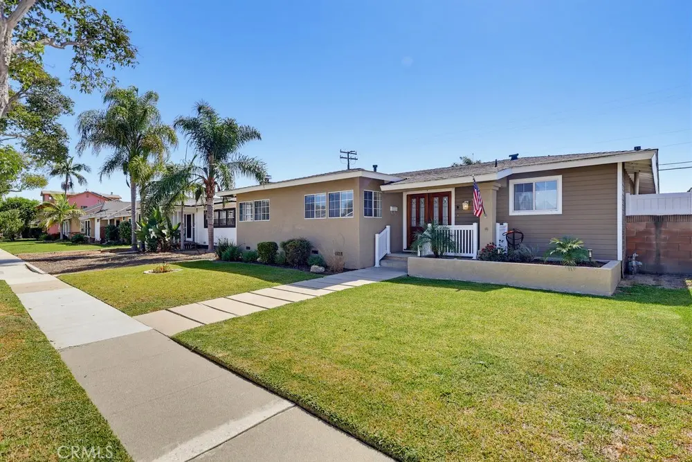 6448 E Pageantry, Long Beach, CA — listing photo 1