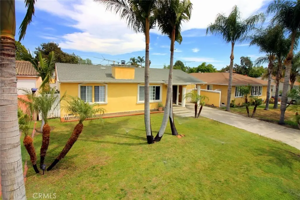 9134 Lemoran Avenue, Downey, CA — listing photo 1