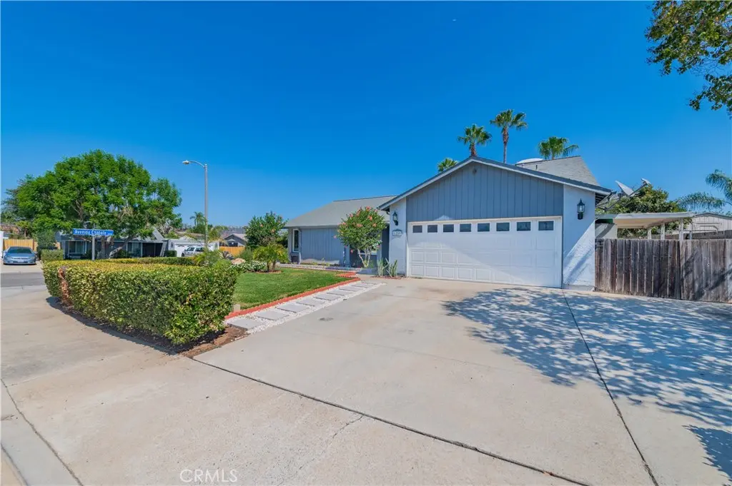 1250 Calle Colnett, San Marcos, CA — listing photo 1
