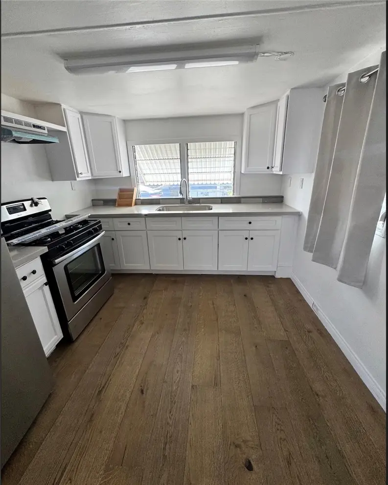 3219 Gulf St 26, Bakersfield, CA — listing photo 1