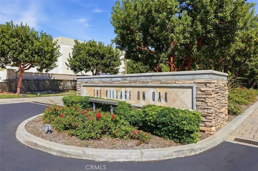 1800 Oak 515, Torrance, CA — listing photo 1