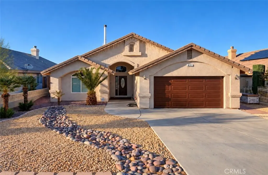 631 Rimrock, Barstow, CA — listing photo 1