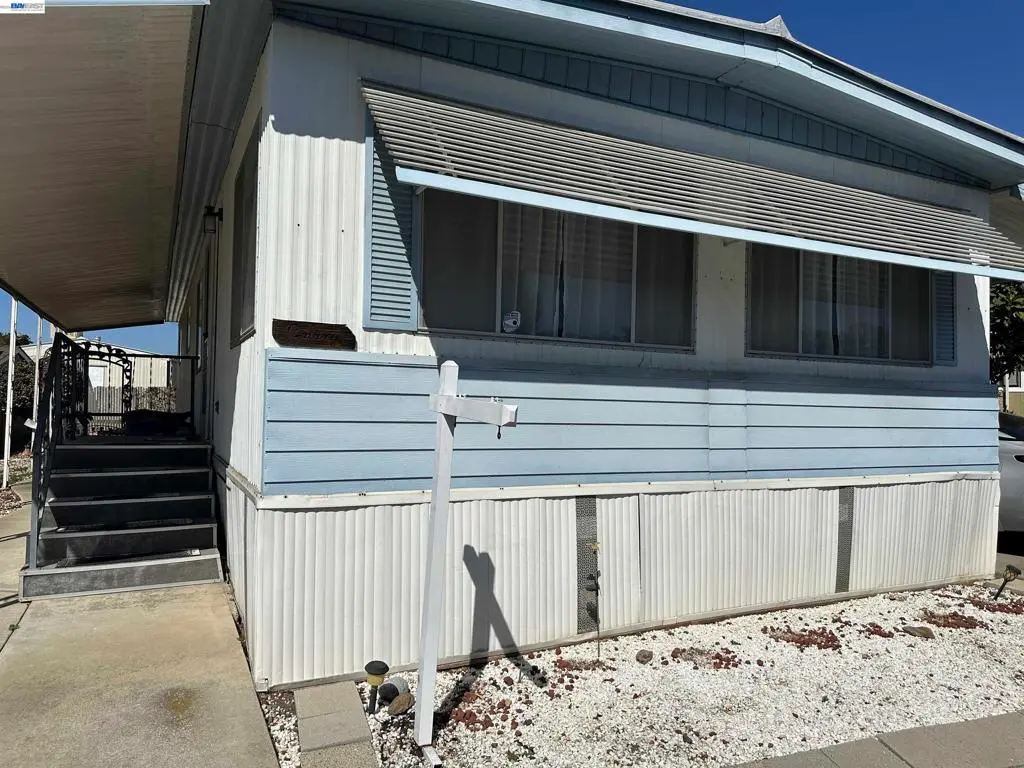 Manufactured In Park for sale at 1150 W Winton Ave, Hayward, CA featuring 2 beds and 2 baths