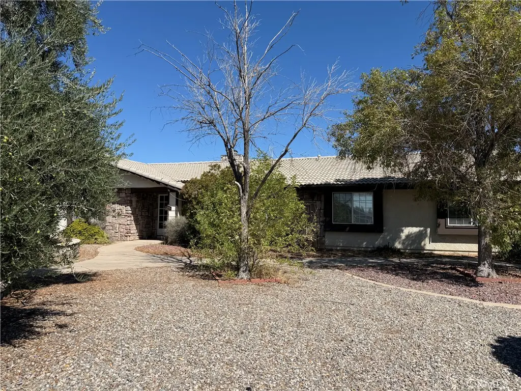 Single Family Residence for sale at 17572 Main Street, Hesperia, CA featuring 3 beds and 2 baths