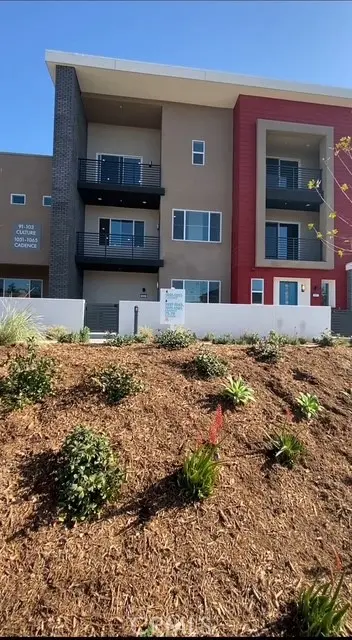 Condominium for rent at 1055 Cadence, Irvine, CA featuring 4 beds and 3 baths
